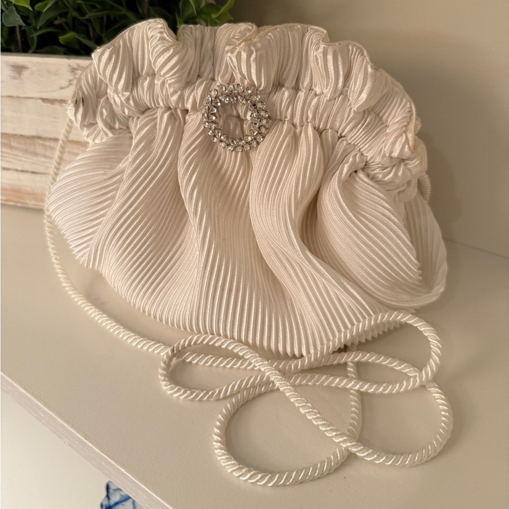 Grace Chuang New York Cream Color Evening Bridal Crossbody Bag Purse Vintage